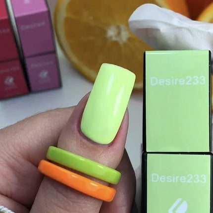 Гель-лак Desire 233 Светло-зеленый 8 мл KARO