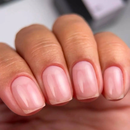Saga Builder Gel Veil №10 Piersică 15ml