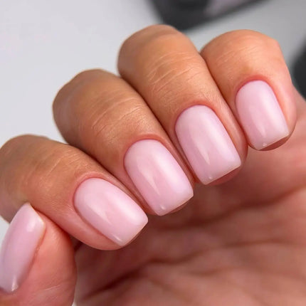 Saga Builder Gel Veil №10 Piersică 15ml