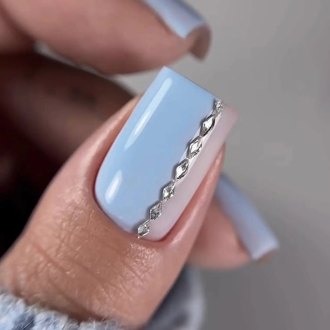 BIBLIOTEKA Lac de unghii gel №012 Sky 10ml - Culoare albastru delicat