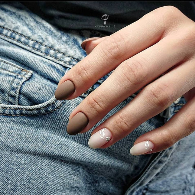 Gel Polish Desire №56 milk chocolate 8ml KARO