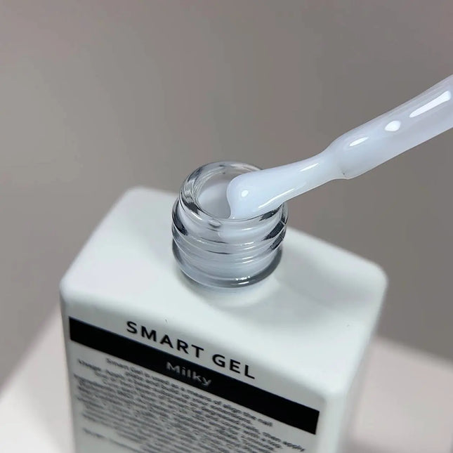 Gel de modelare pentru unghii (lichid) – HEYLOVE Smart Gel "Milky", 15 ml