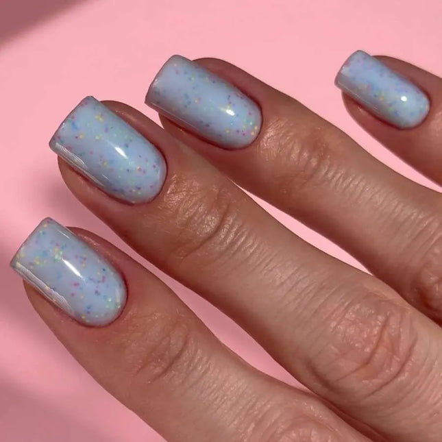 Luna Tutti Frutti Base №18 Light Blue cu fulgi multicolori 13ml