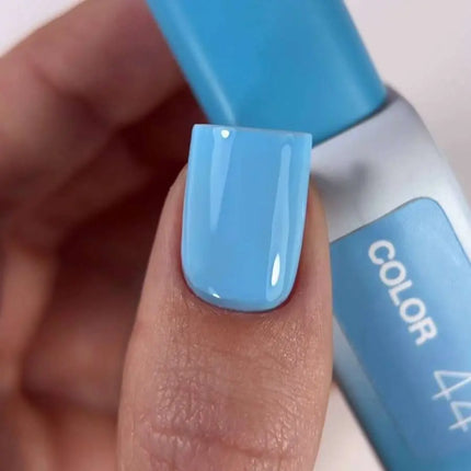 Luna Lac de Unghii Gel №044 Culoare Albastru Deschis 8ml