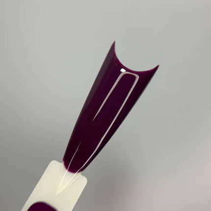 Ojă semipermanentă MOON №673 Dark Lingonberry 8ml