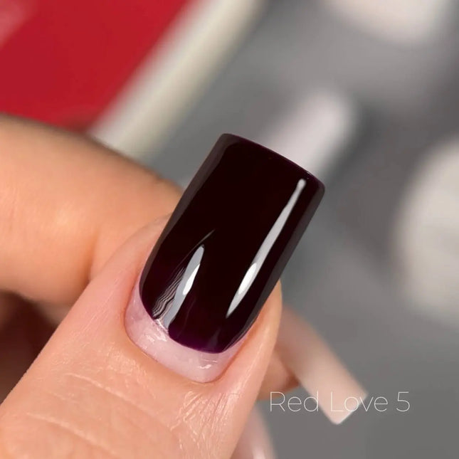 Gel Polish Saga Love Red 2 Shimmer 10 ml