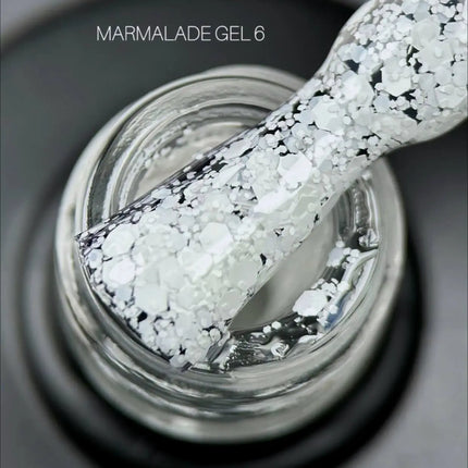 Saga ojă gel Marmalade №02 portocaliu deschis cu fulgi 9ml