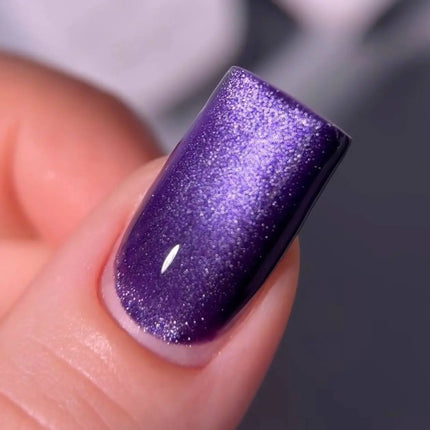 Saga Cat Eye Space №1 Violet 10ml