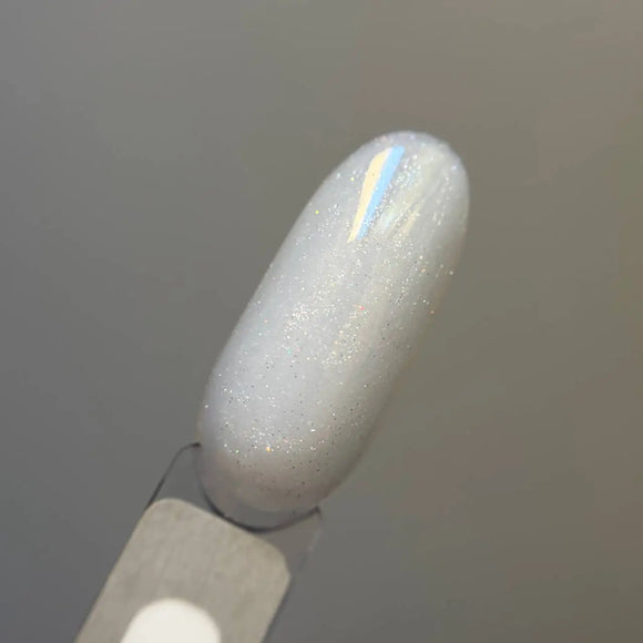 Saga Builder Gel Veil №18 Milky з шиммером 15 мл