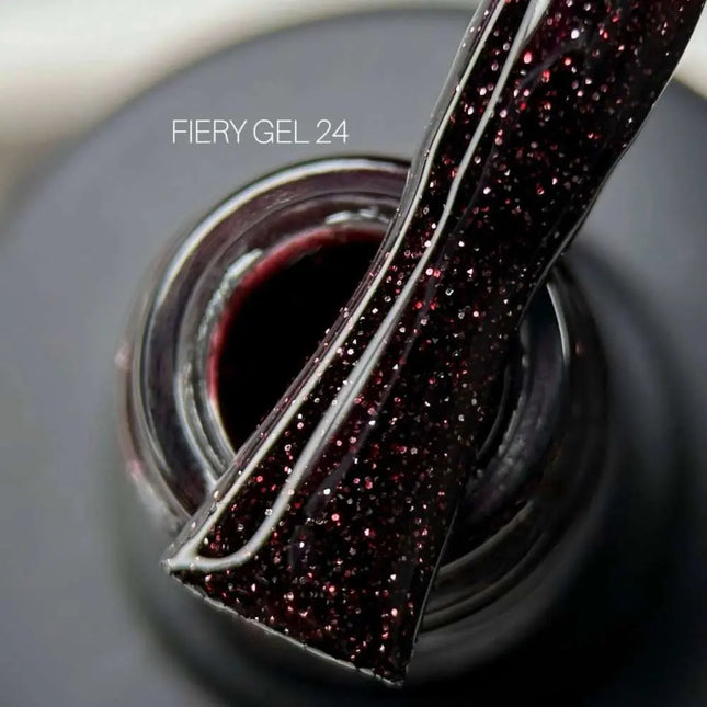 Saga Fiery Gel Polish №24 Vișiniu închis 10ml