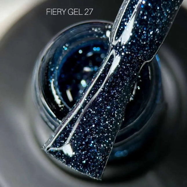 Saga Fiery Lac de unghii cu gel №27 Ocean întunecat 10ml