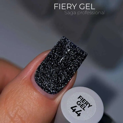 Saga Fiery гель-лак №44 Black с синим подтоном 9ml